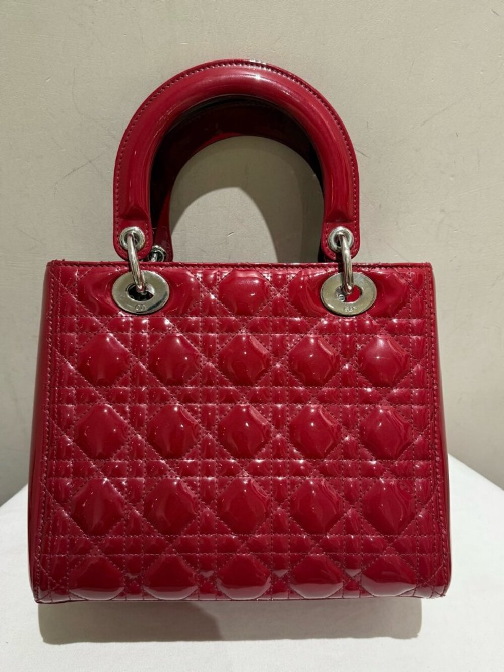Dior Lady Dior Red Patent Leather 5-Cannage Handbag - Picture 7 of 9